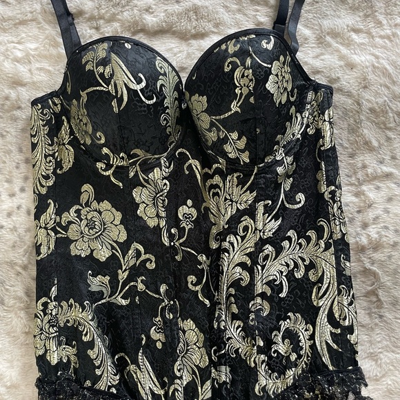 Tops - Elegant Black and Gold Bustier Size S/M